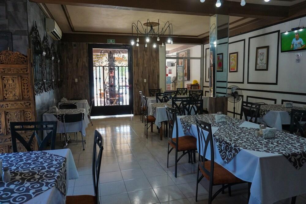 Hotel Real Azteca Chetumal Eksteriør billede